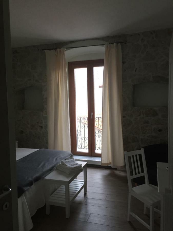 Bomarosa B&B Bosa Buitenkant foto