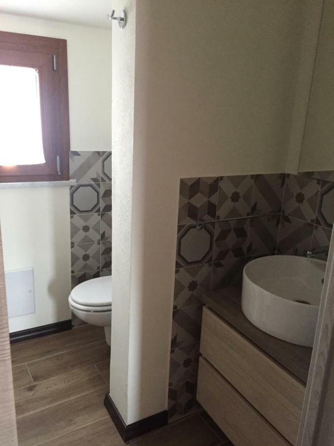 Bomarosa B&B Bosa Buitenkant foto